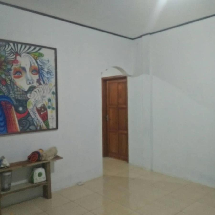Sugi House Toraja - Villa Penginapan Sewa Harian Rantepao Bagian luar foto